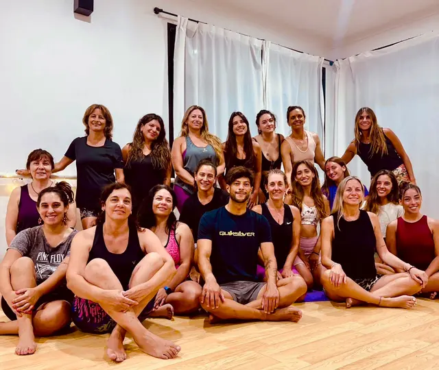 Clase de yoga con Alejandra Crocco en Mar del Plata